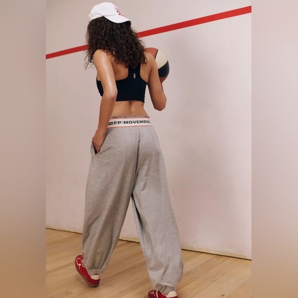 Free People Movement Heather Grey Jogger Sweatpants XS Logo Waistband New W/ Tag - Picture 4 of 7